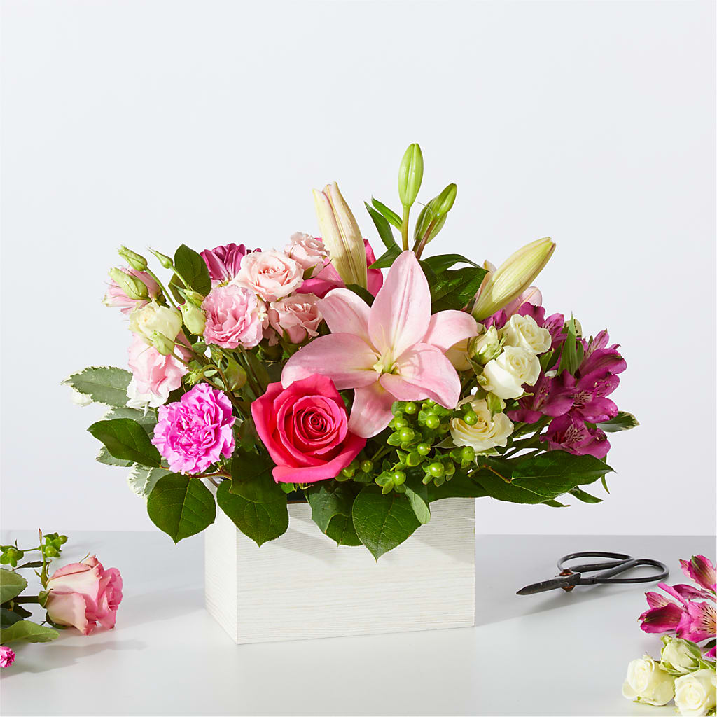 Sweetberry Box – A Florist Original – Brownsville Premiere Florist, Brooklyn NY