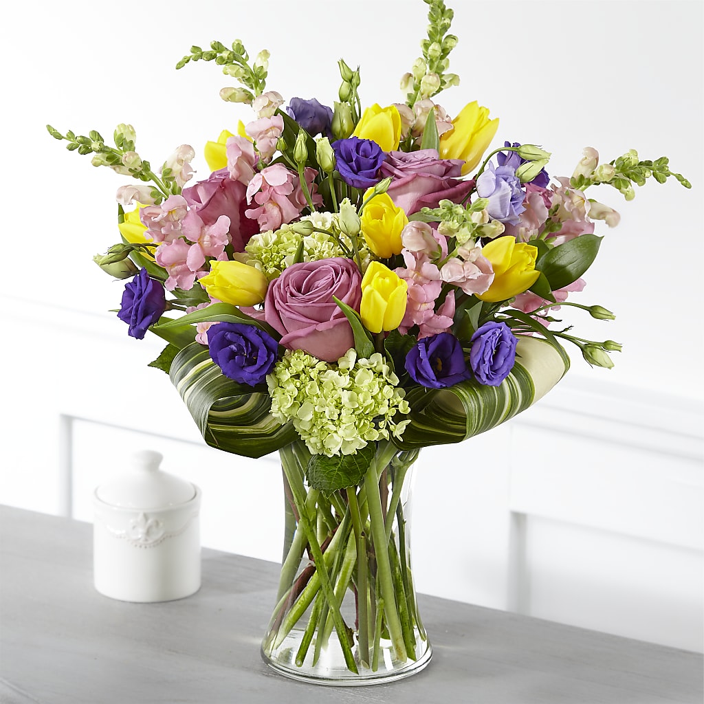 Wondrous Memories Bouquet – Brownsville Premiere Florist, Brooklyn NY